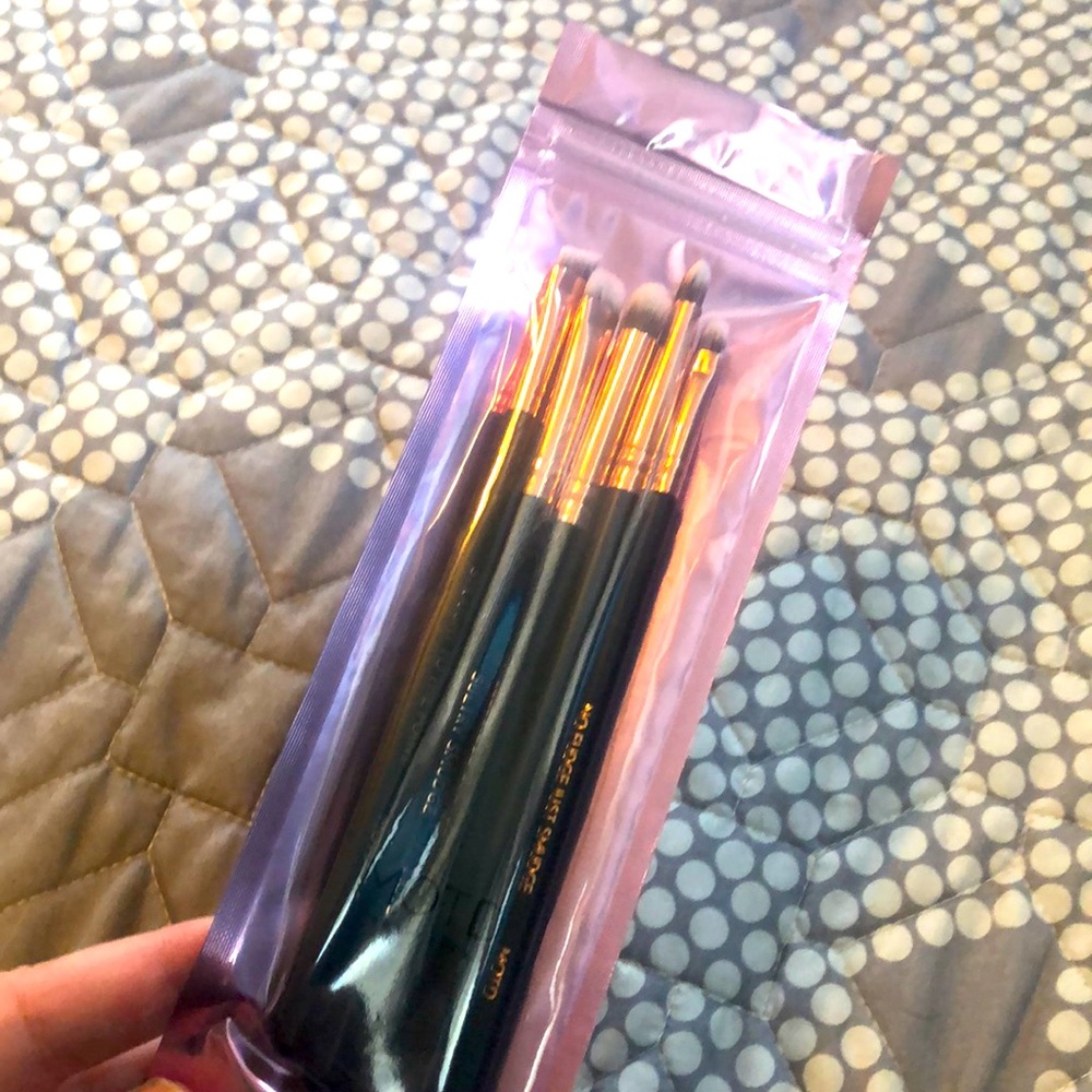 MOTD makeup brushes